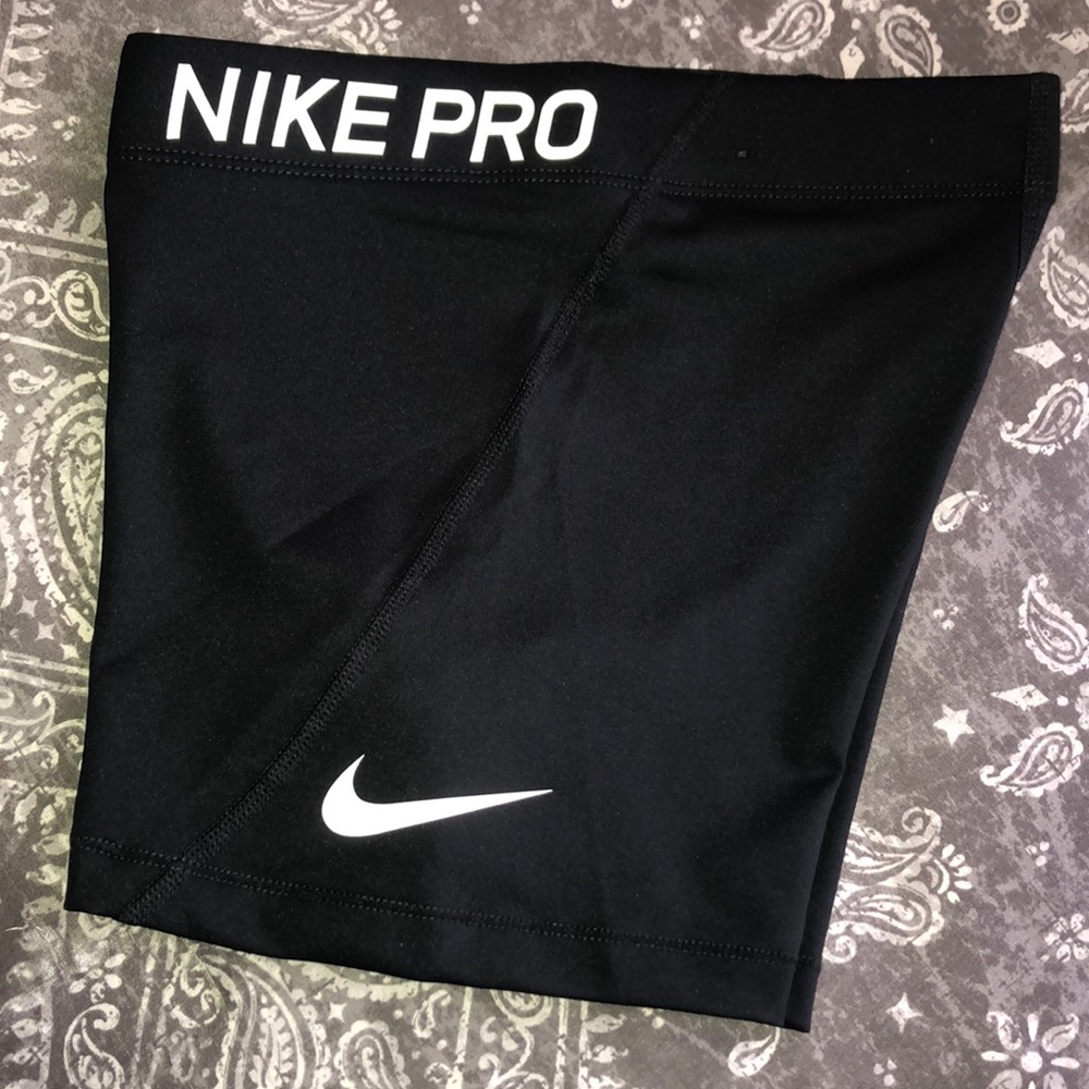 Black Nike Pro compression shorts